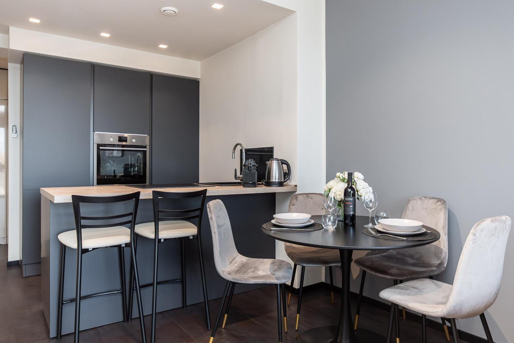 Free Parking In Luxury Suite With City View - Steps To Brignole Train Station Janov Exteriér fotografie
