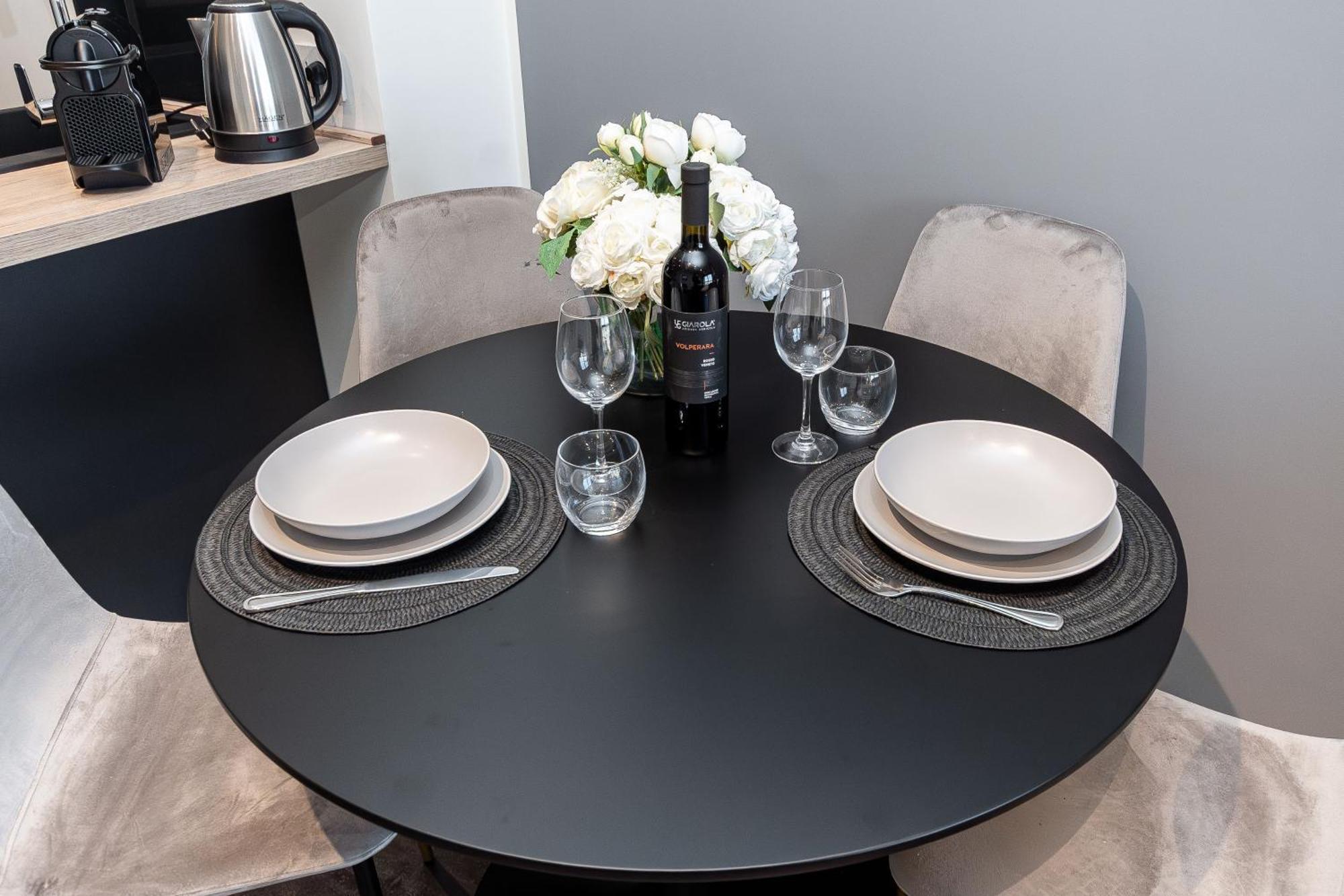 Free Parking In Luxury Suite With City View - Steps To Brignole Train Station Janov Exteriér fotografie