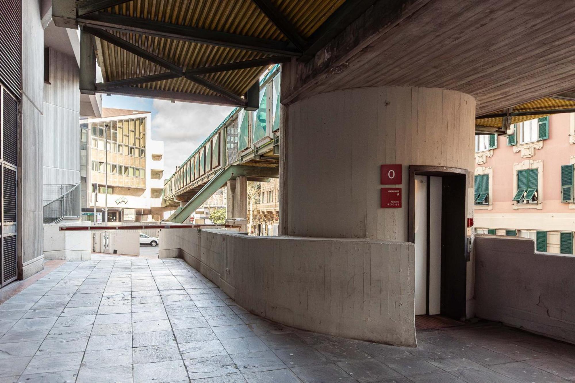 Free Parking In Luxury Suite With City View - Steps To Brignole Train Station Janov Exteriér fotografie