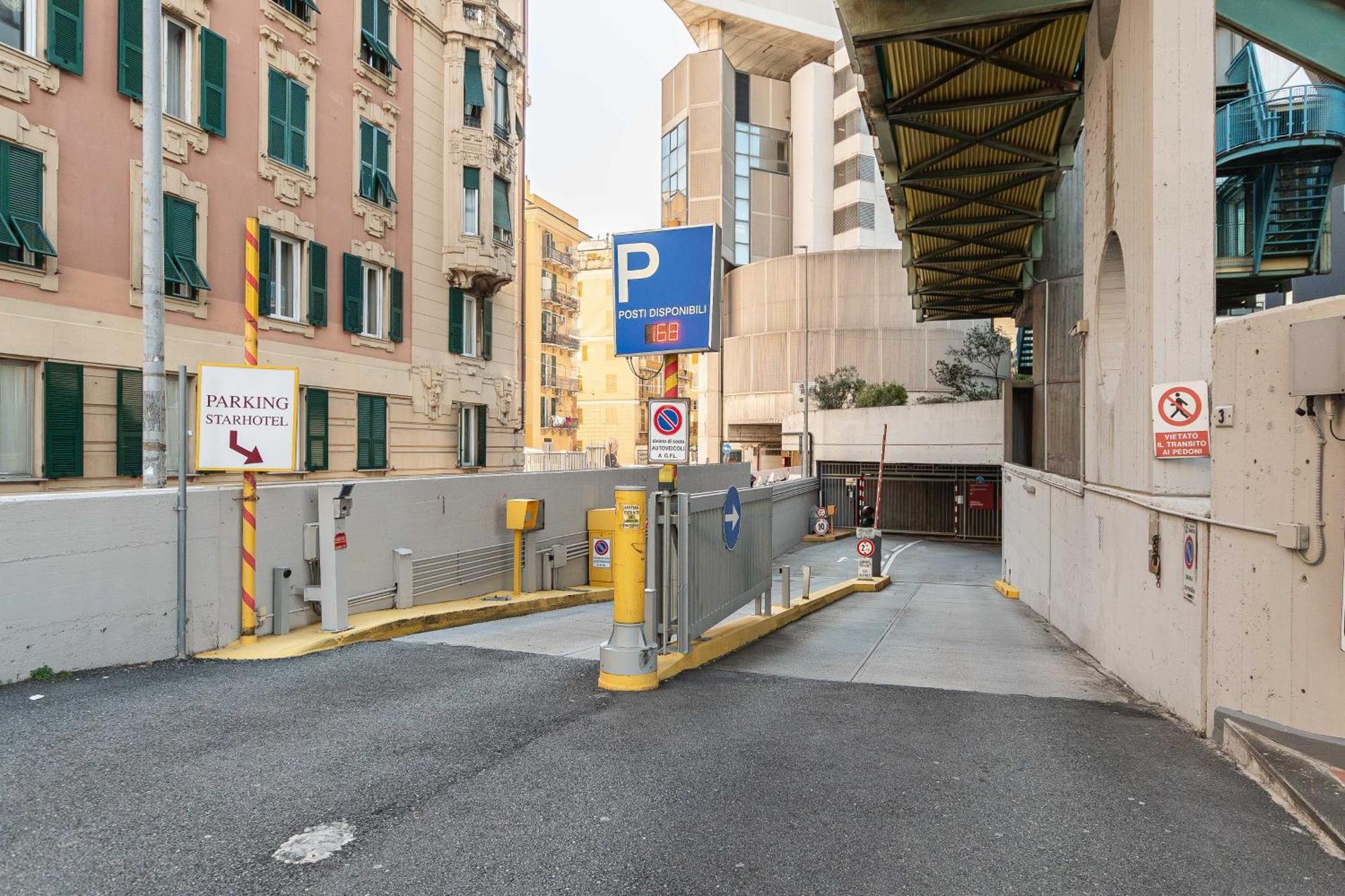 Free Parking In Luxury Suite With City View - Steps To Brignole Train Station Janov Exteriér fotografie